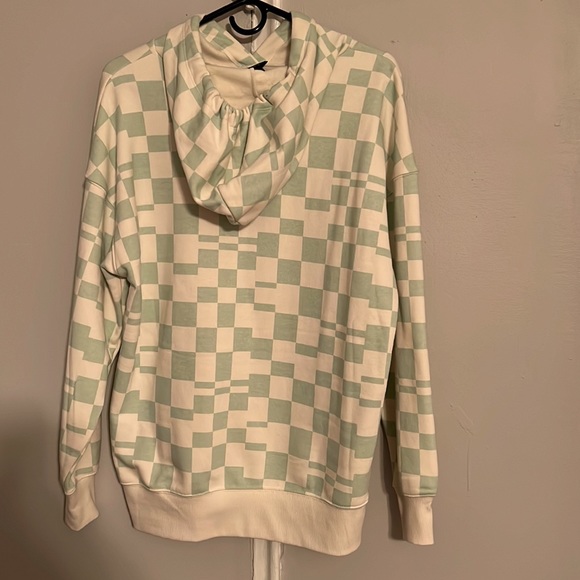 NWT Checkered hoodie - Picture 4 of 5